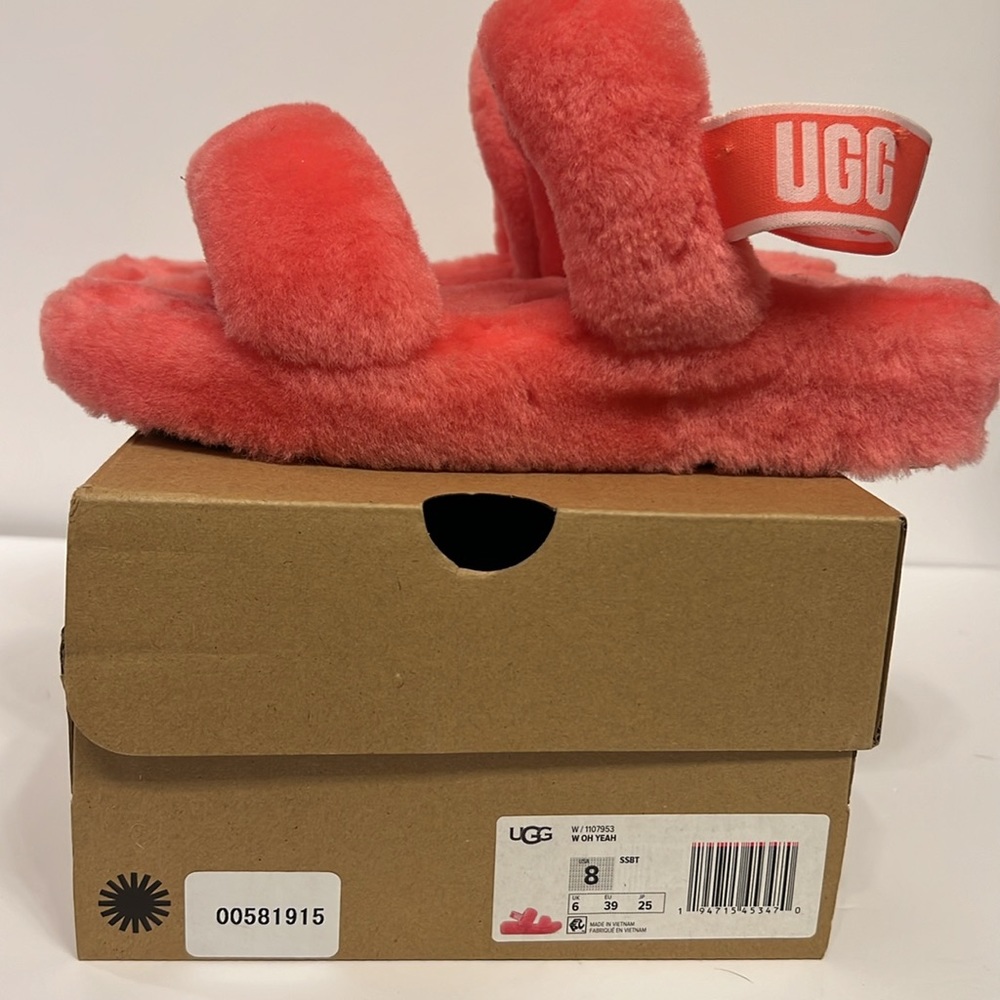 UGG OH YEAH STRAWBERRY SLIDE